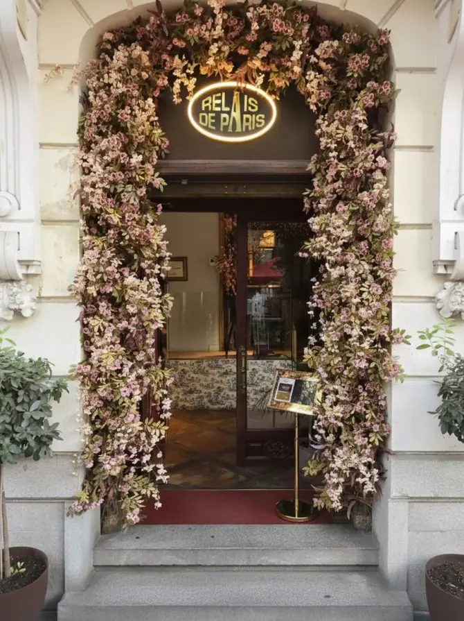 relais-de-paris-entrada